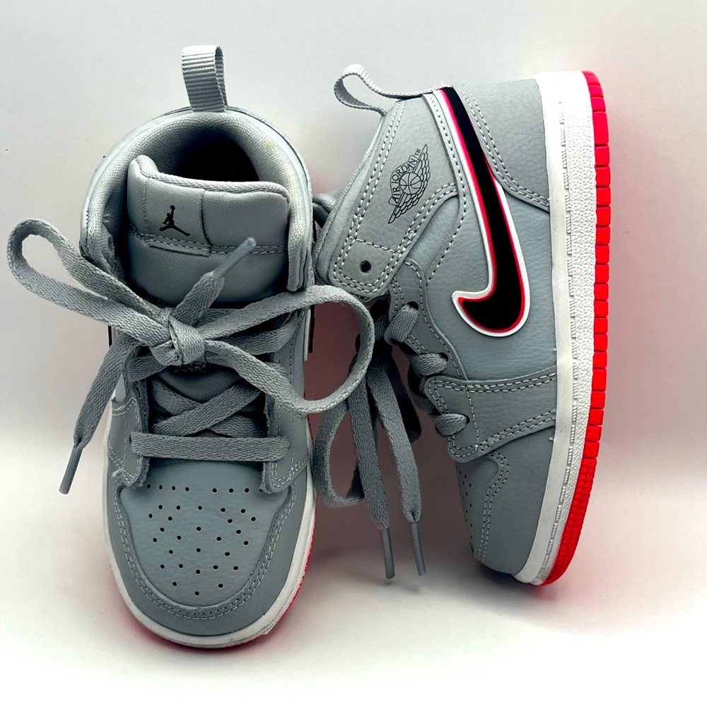 Toddler Jordan Spizike "Wolf Grey”